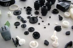 影響塑料制品收縮率的因素有哪些？