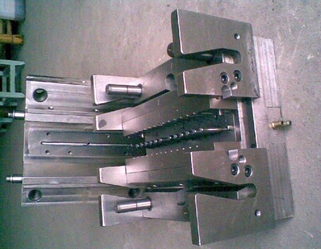 深圳模具廠,什么是注塑模具？