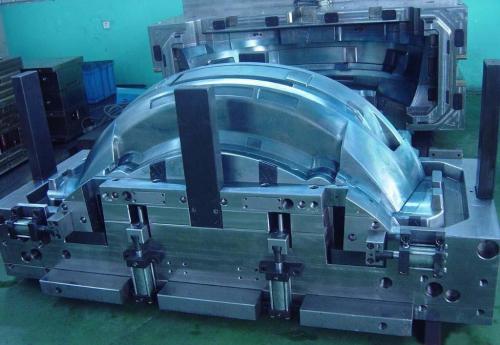 深圳塑膠模具廠，模具維護(hù)中的常見問題解決方法